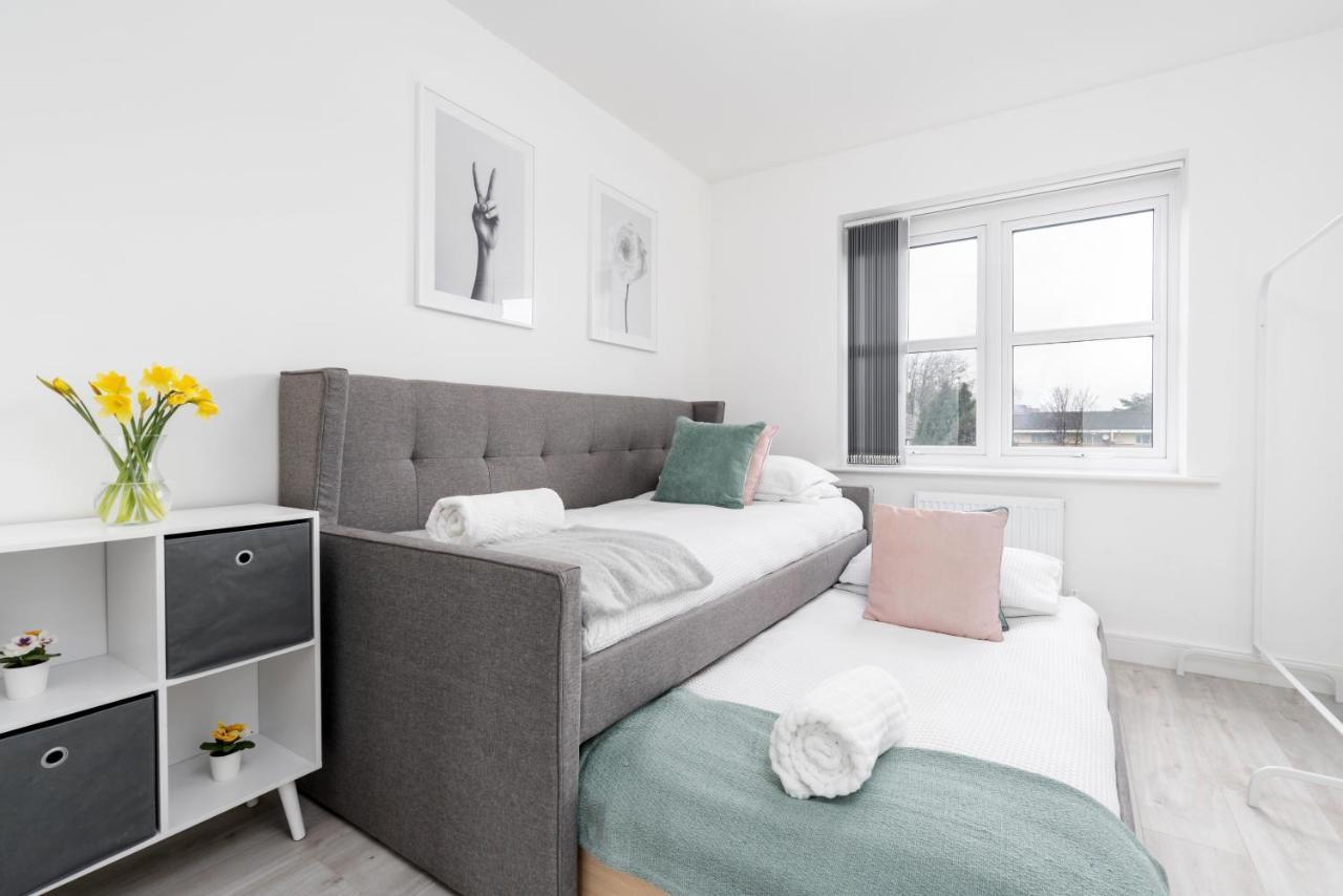 4 Bedroom, 3 Bathroom Walking Distance To Centre Casa de férias *