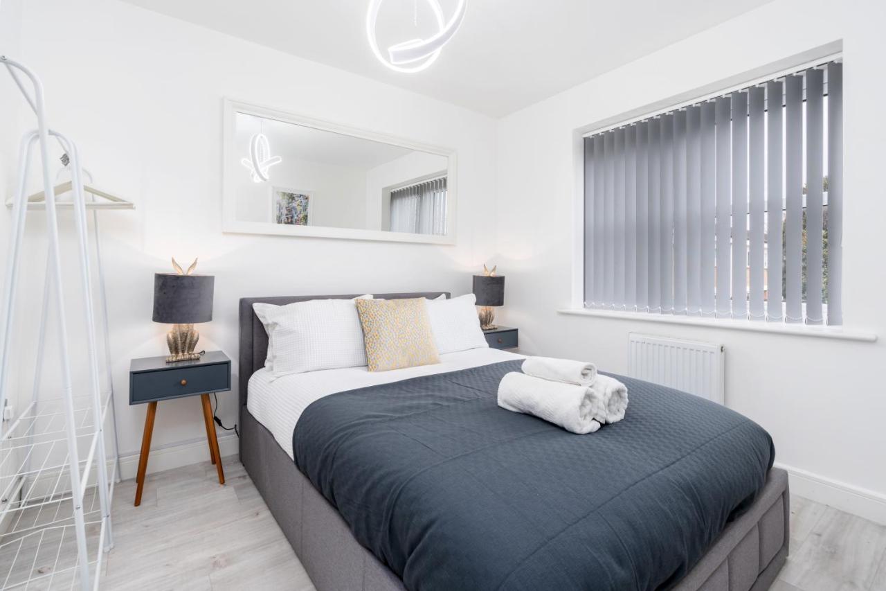 4 Bedroom, 3 Bathroom Walking Distance To Centre Casa de férias Manchester